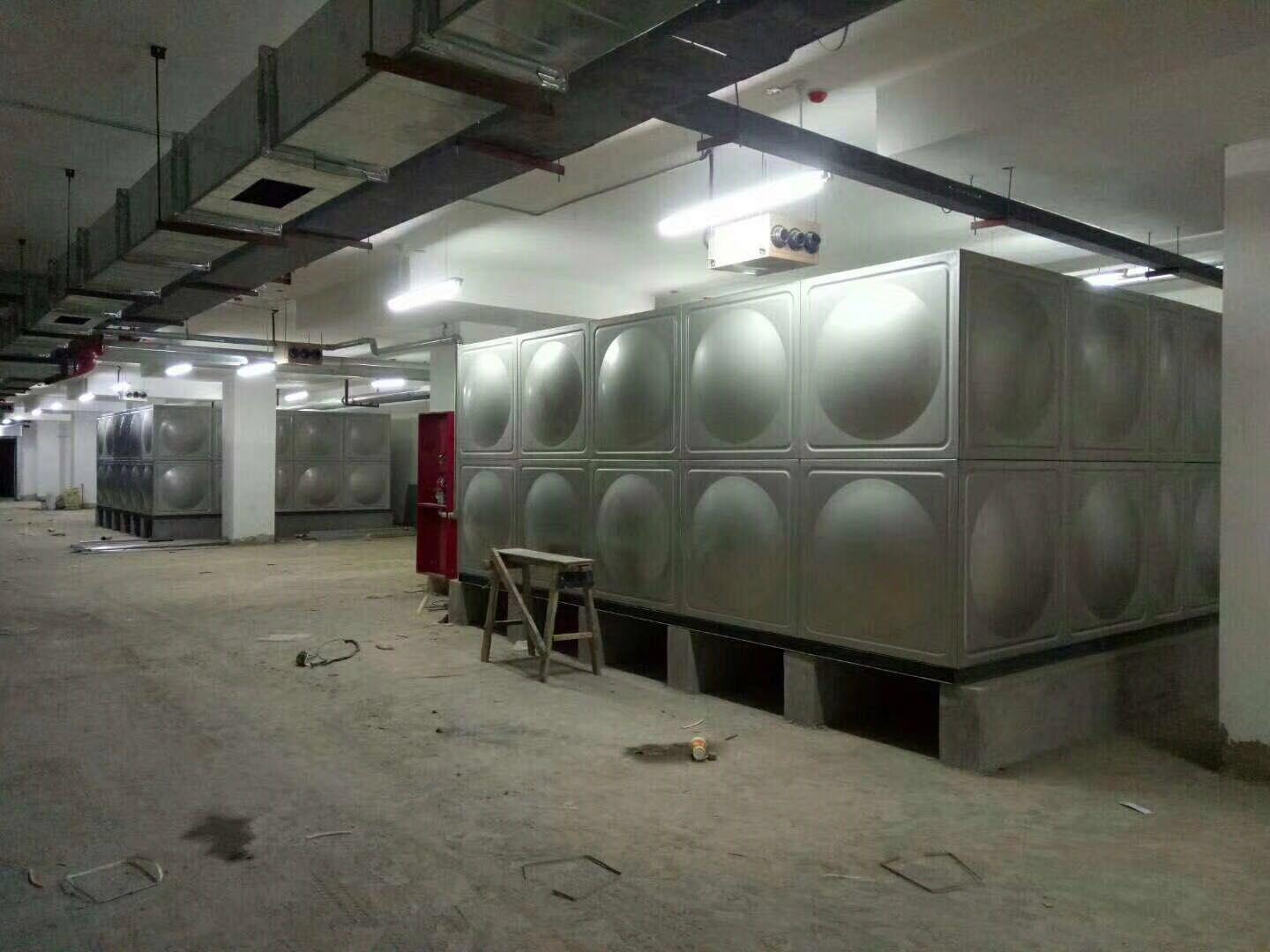 不锈钢生活水箱的清洗流程是怎样的？