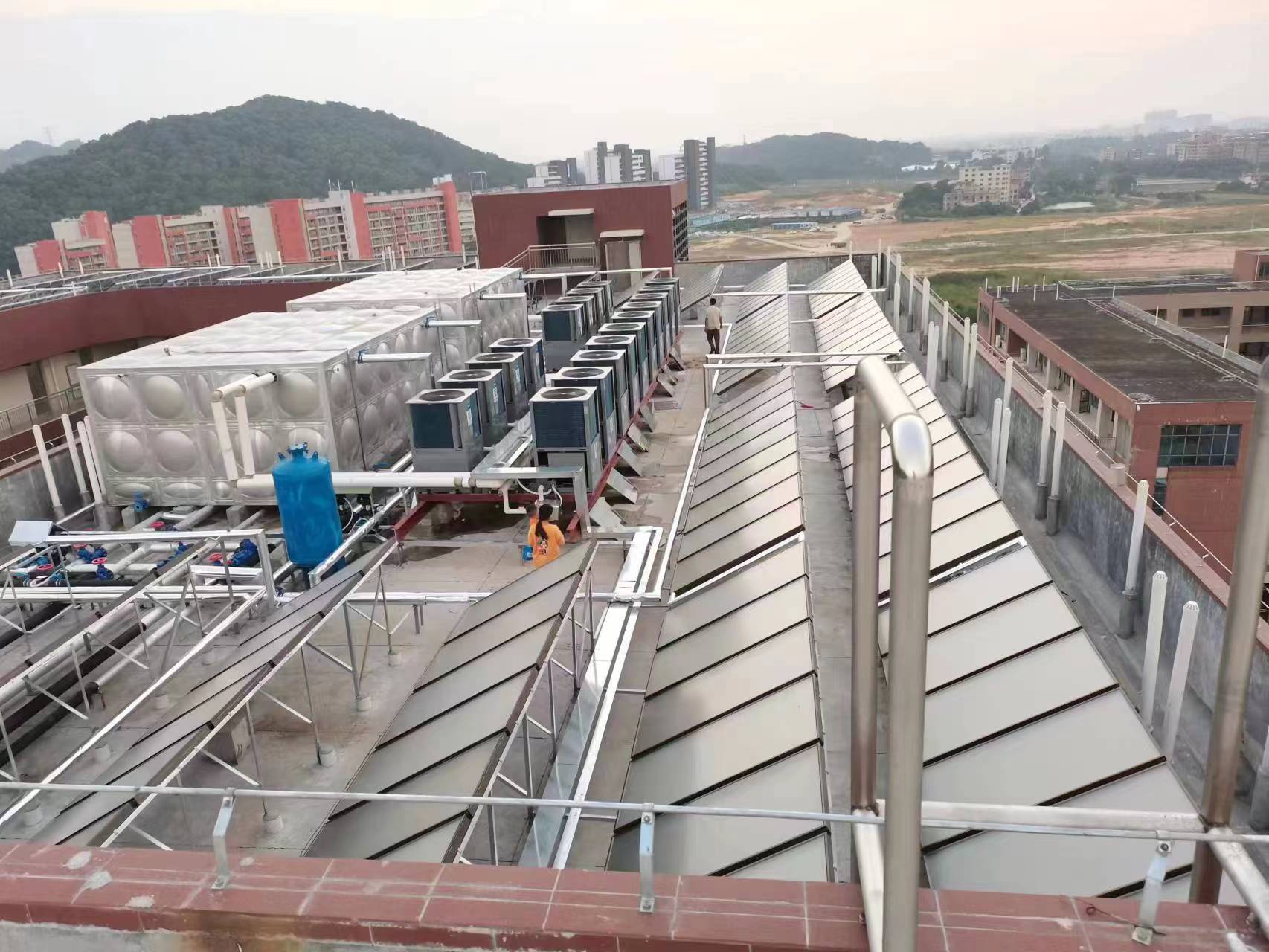 平板太阳能集热器(太阳能热水器)