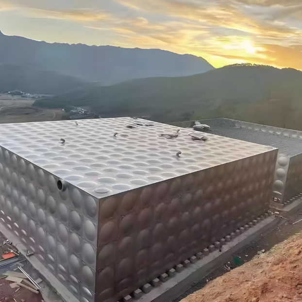 养殖用不锈钢水箱，采用山泉水储水、地下深井取水、蓄水、供水