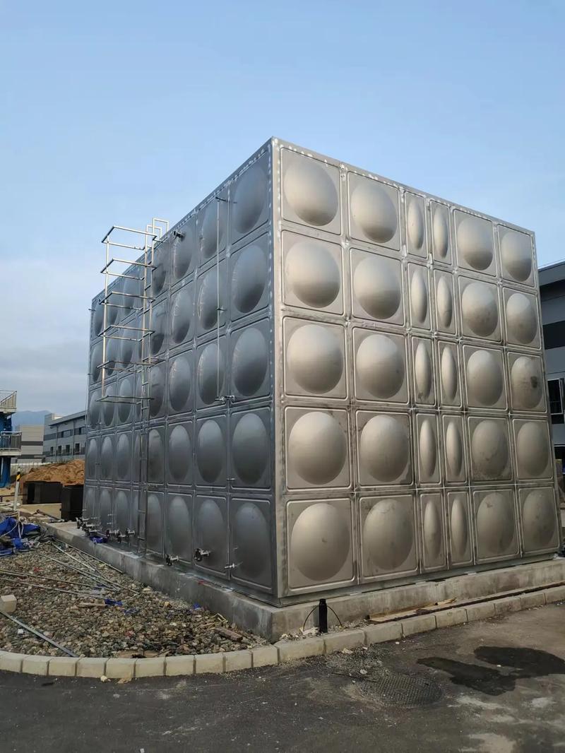 304不锈钢水箱工程安装注意事项