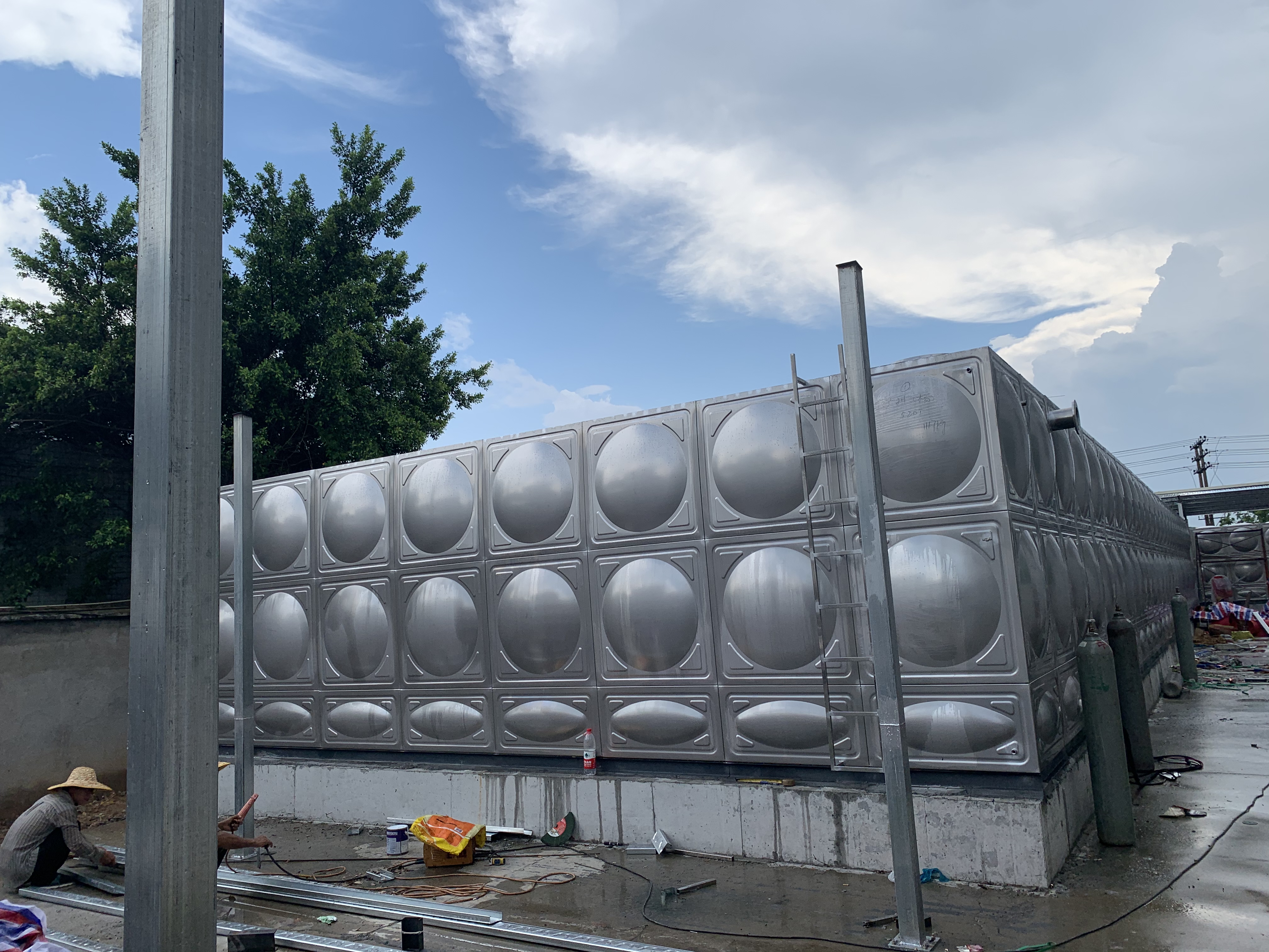 珠中江联合执法共护西江河湖安澜，不锈钢水箱厂家