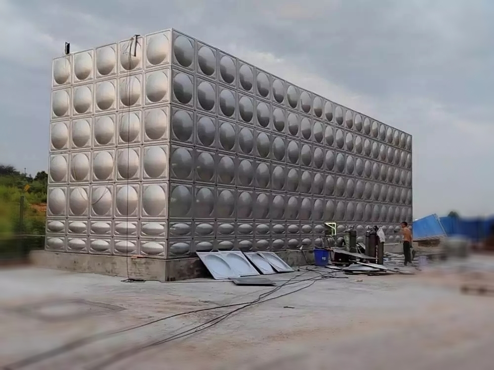 不锈钢生活水箱核心优势和选购注意事项