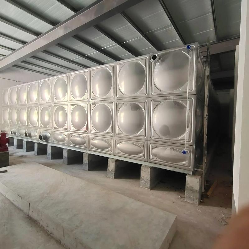 河源市不锈钢水箱项目，195吨不锈钢生活水箱，龙川县二次生活供水工程